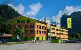 Explorer Hotel  3*
